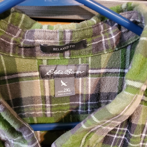🕵️2/$18💰Eddie Bauer flannel - XXL - Picture 2 of 2